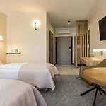 Hotel West - Airport Poznan