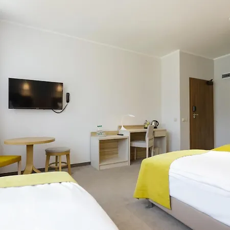 West - Airport Poznaň