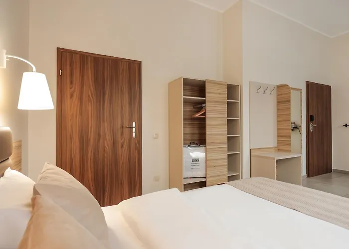 West - Airport Hotel Poznan