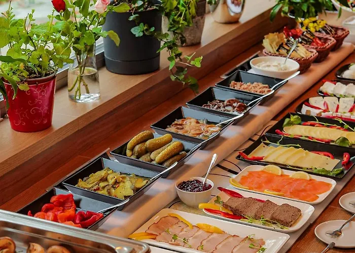 West - Airport 3* Poznań